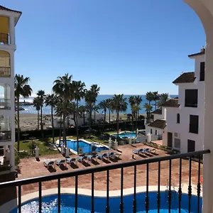 Puerto De La Duquesa Sea View Apartment Manilva